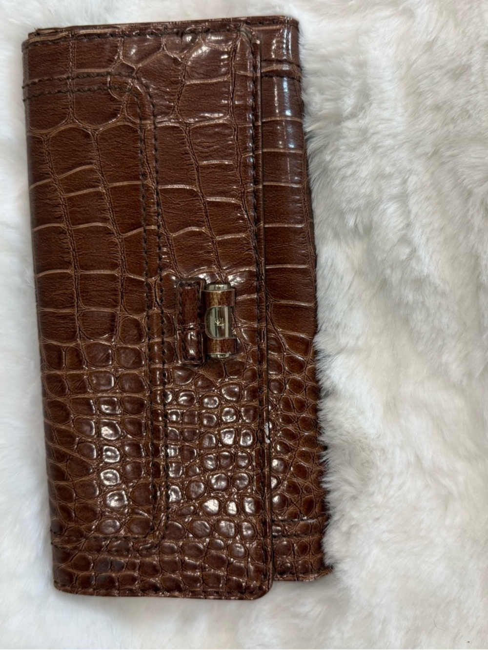 Liz Claiborne Trifold Long Wallet